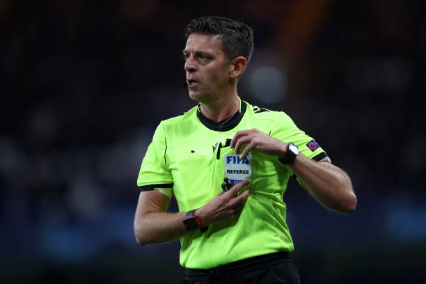 Referee Gianluca Rocchi