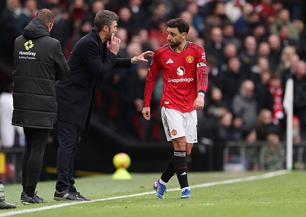 Michael Carrick and Bruno  Fernandes
