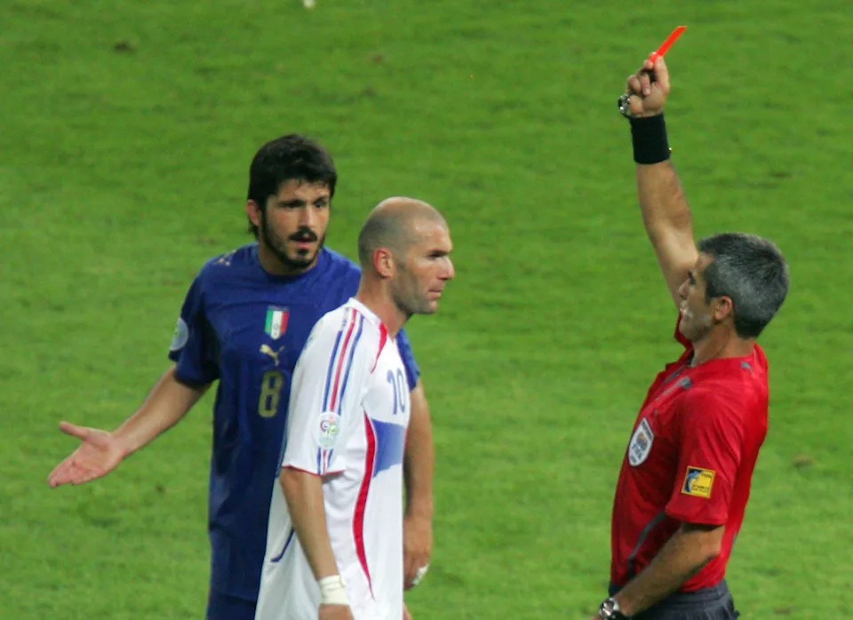 Zidane shown a red card in 2006 World Cup final 