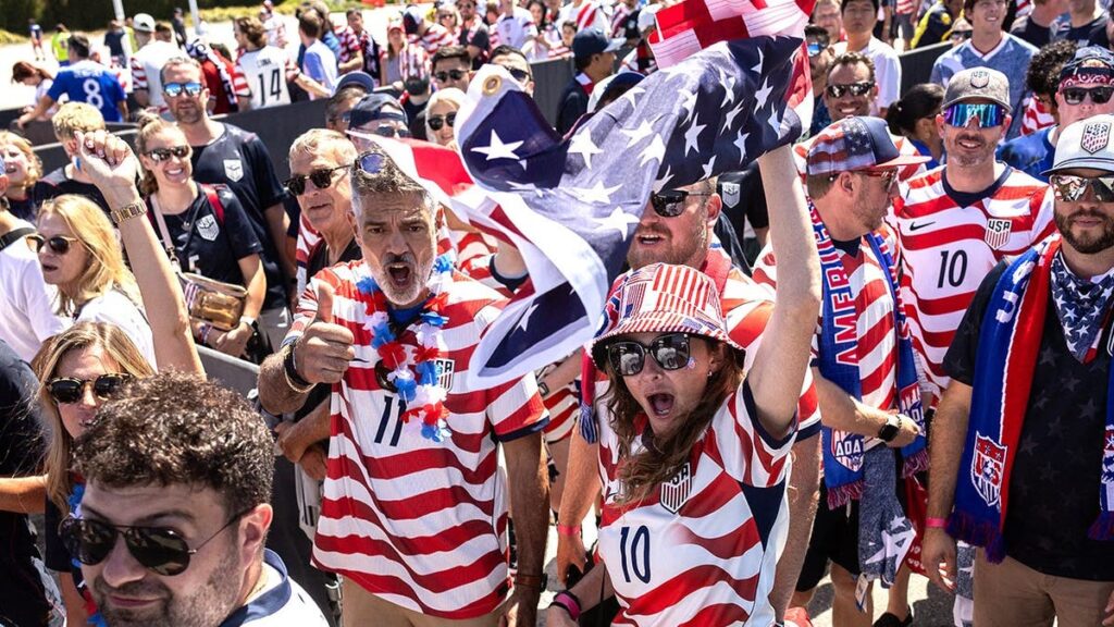 USA fans