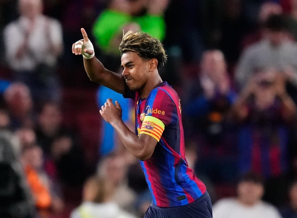 BALLON D’OR 2026: LAMINE YAMAL GOES ON A VERBAL WAR AS HARRY KANE KEEPS MUM IN HEATED BATTLE BALLON D’OR 2026: LAMINE YAMAL GOES ON A VERBAL WAR AS HARRY KANE KEEPS MUM IN HEATED BATTLE