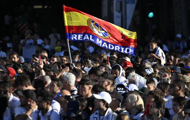 ban on spanish flags at the bernabeu at Real madrid